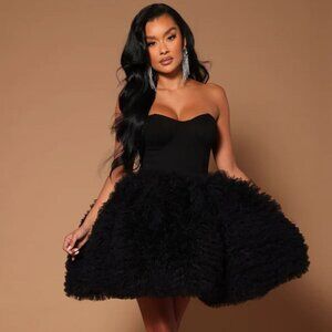 SHE IS ABSOLUTELY GORGEOUS!!! SHE WILL MAKE YOU LOOK LIKE A PRINCESS!!!!